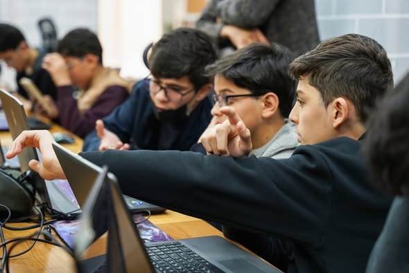💻 جلسة البرمجة المكثّفة
